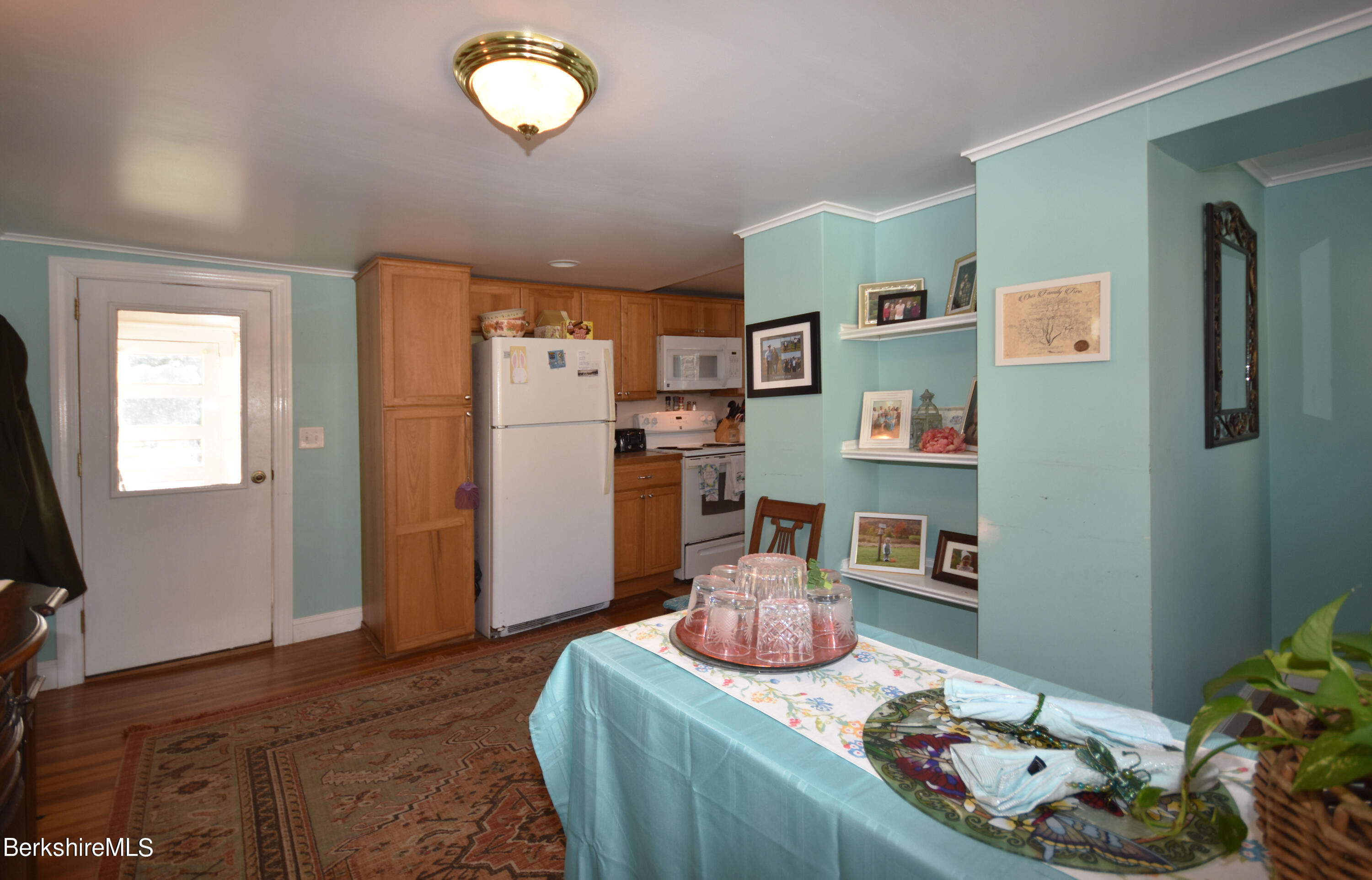 55 Flaherty Road Cheshire, MA 01225 - Photo 14 of 36 Dining Room