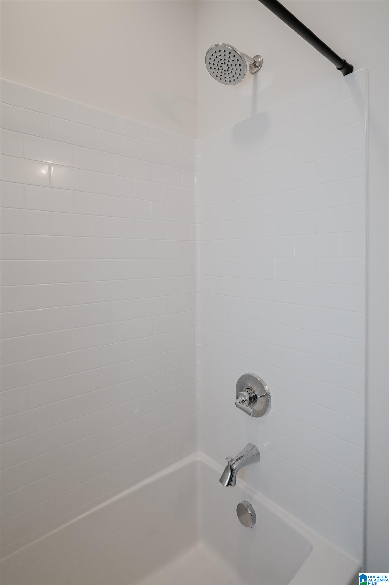 381 Huntley Rdg Bend Pelham, AL 35124 - Photo 41 of 48