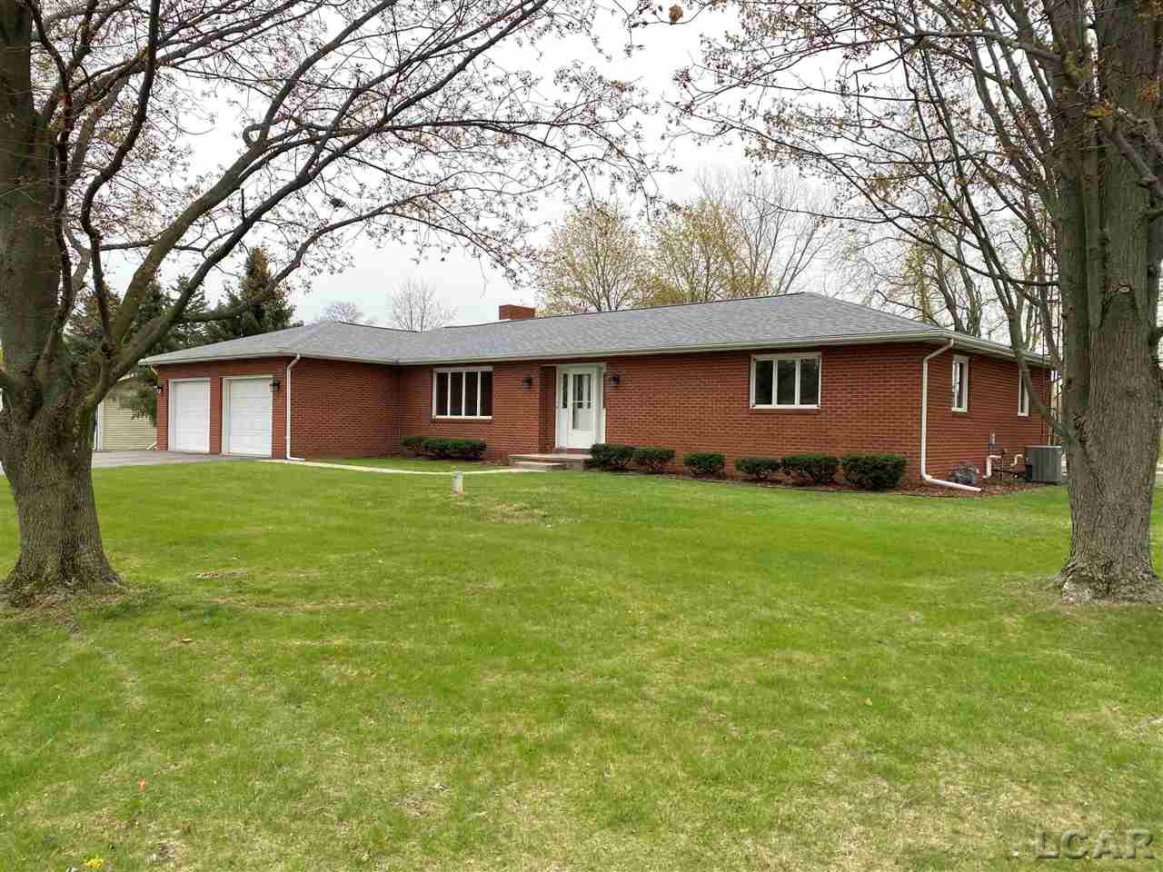 7 Ridgemont Drive Adrian, MI 49221 - Photo 2 of 54 50039550-1.JPG