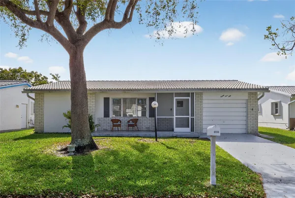 $3,000 | 8950 Northwest 13th Street, Plantation, FL 33322