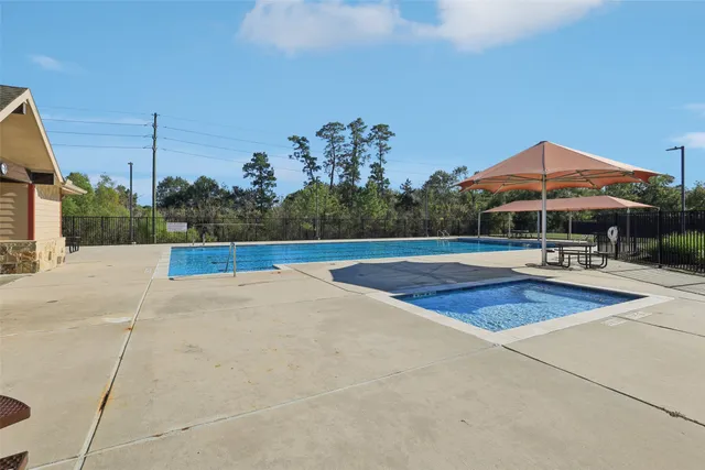 $485,000 | 10919 Gallant Flag Drive, Tomball, TX 77375