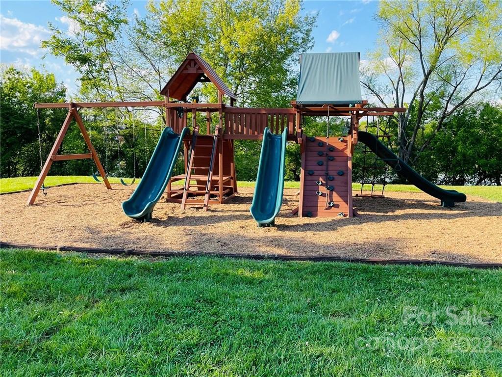 166 Lake Pointe Drive Fort Mill, SC 29708 - Photo 42 of 42 a view of a park with slide