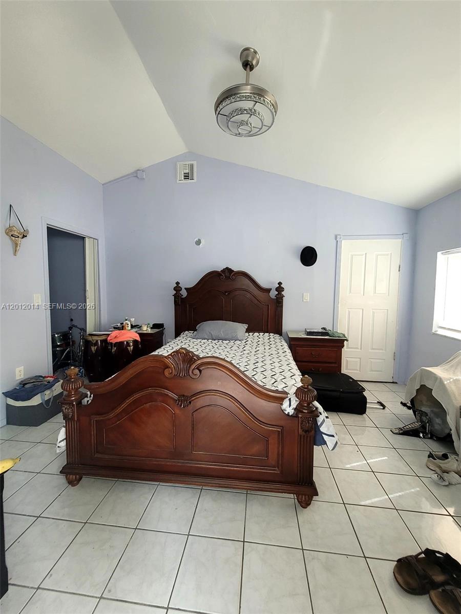 2385 Northeast 185th Street, Unit 1 Miami, FL 33180 - Photo 4 of 5 UNFURNISHED