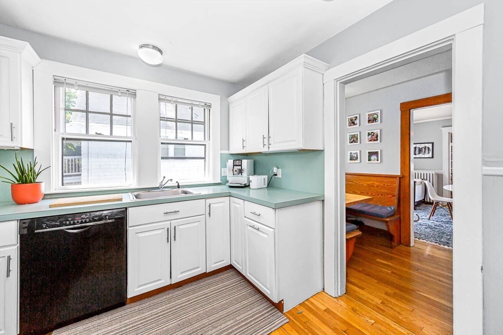 17 Holden Road, Unit 17 Belmont, MA 02478 - Photo 5 of 25
