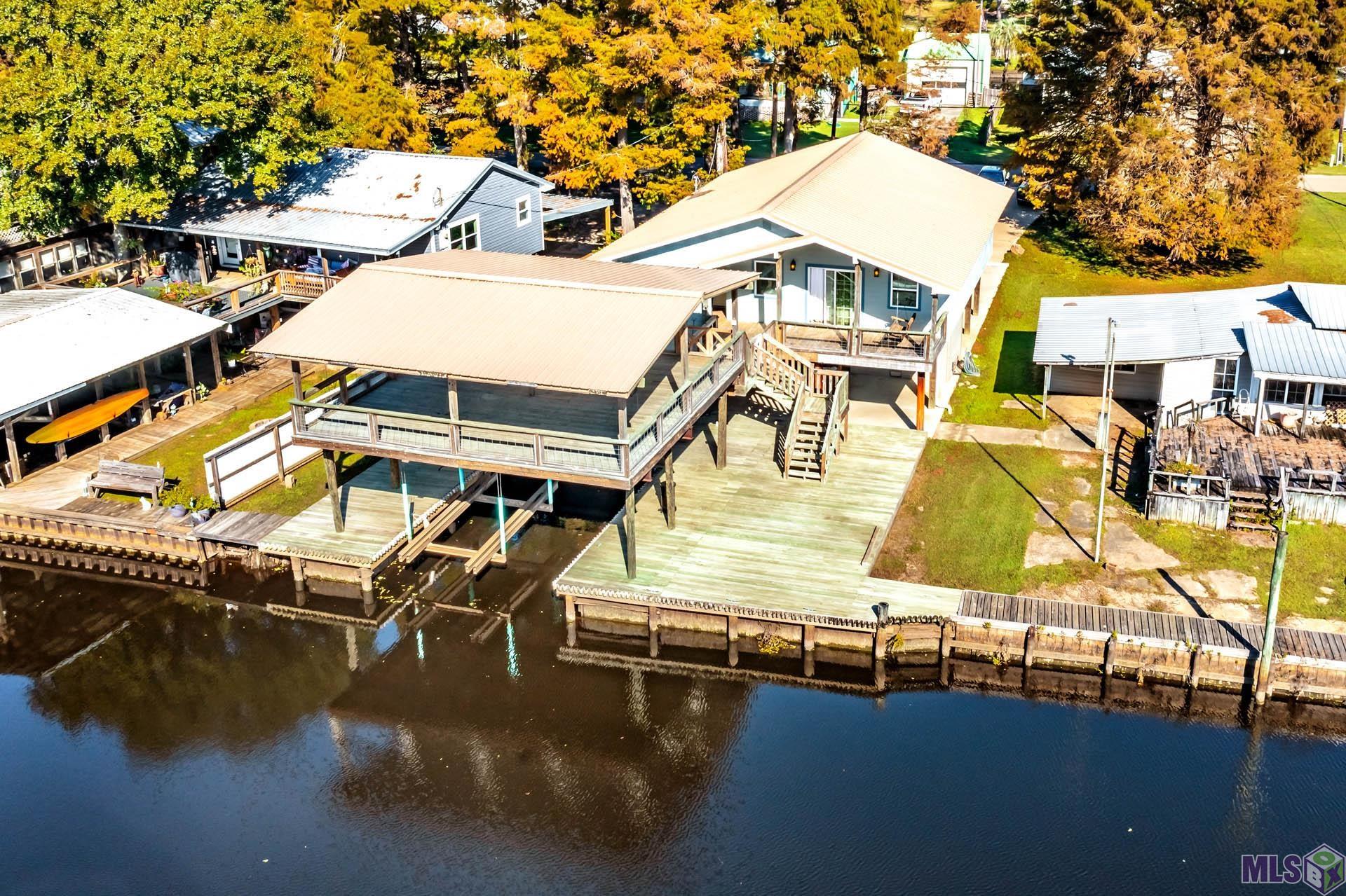 31734 Shelton Drive Springfield, LA 70462 - Photo 13 of 29