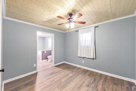 $325,000 | 31734 Shelton Drive, Springfield, LA 70462