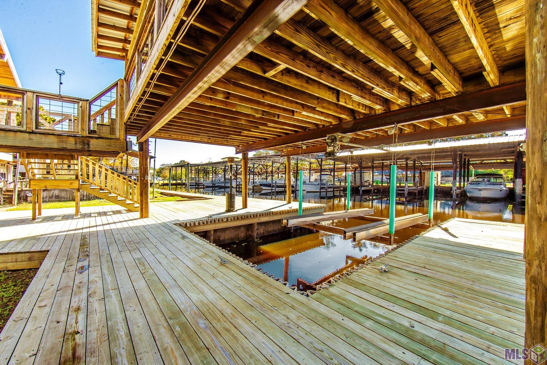 31734 Shelton Drive Springfield, LA 70462 - Photo 6 of 29