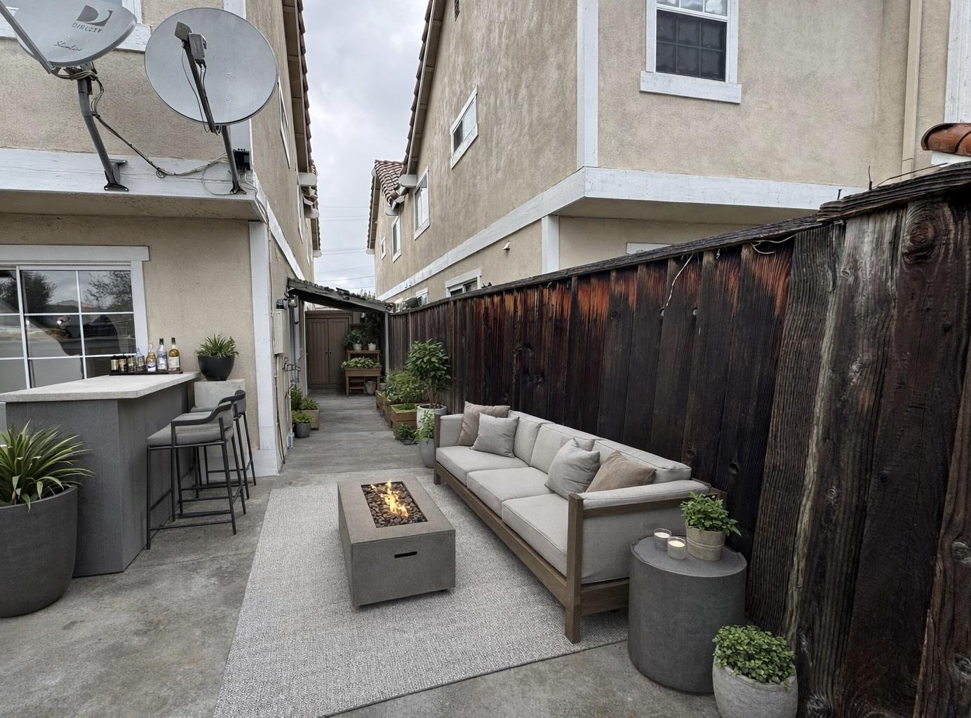 645 Dadis Way San Jose, CA 95111 - Photo 12 of 13 a living room with furniture