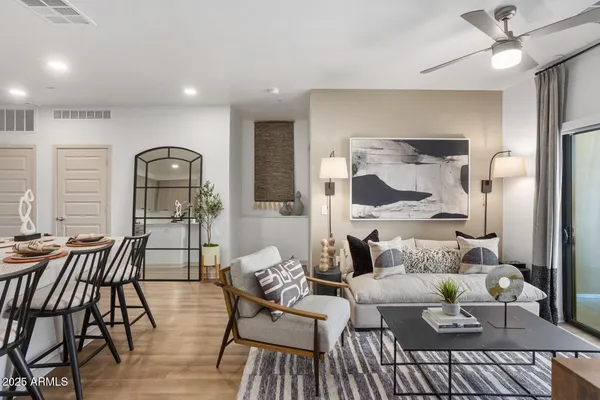 $2,069 | 1225 North Arizona Avenue, Unit B2 0, Gilbert, AZ 85233