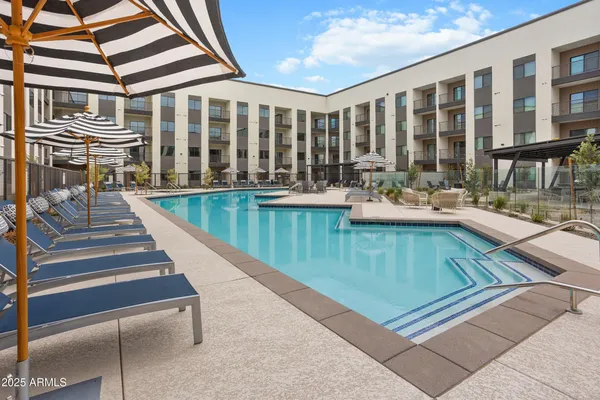 $2,069 | 1225 North Arizona Avenue, Unit B2 0, Gilbert, AZ 85233