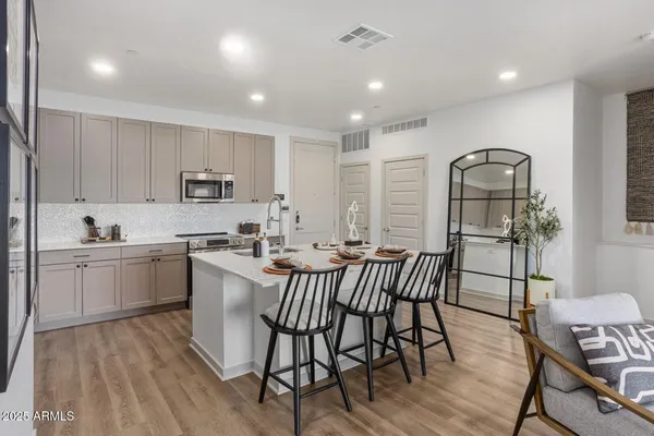 $2,221 | 1225 North Arizona Avenue, Unit B2 0, Gilbert, AZ 85233