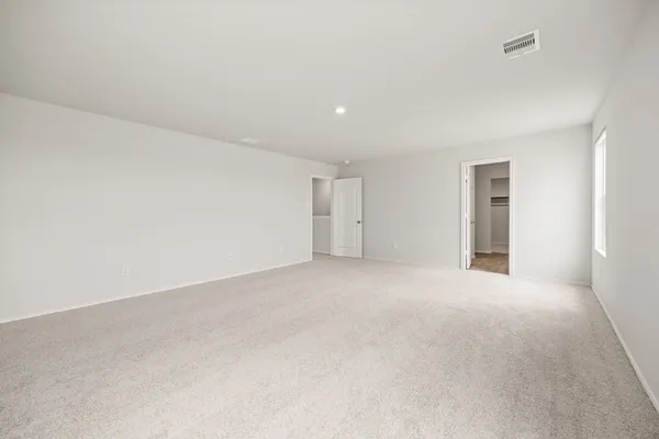 $2,400 | 239 Road 5821 Cleveland Tx 77327, Cleveland, TX 77327