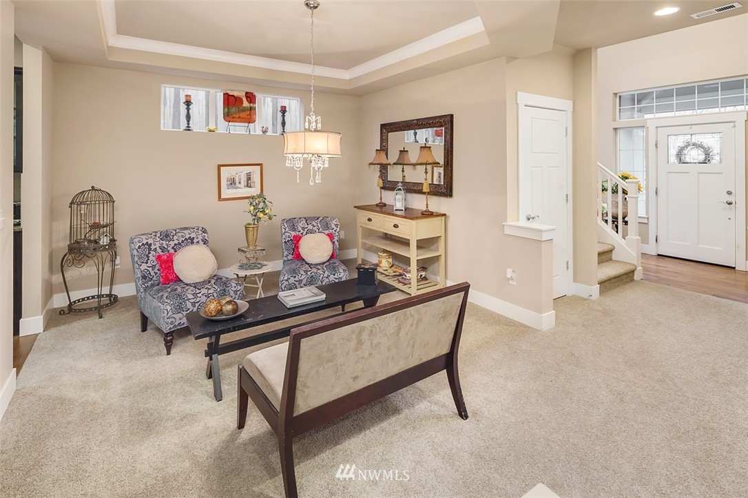 4021 180th Place Southeast Bothell, WA 98012 - Photo 3 of 23 Gallery Image 3