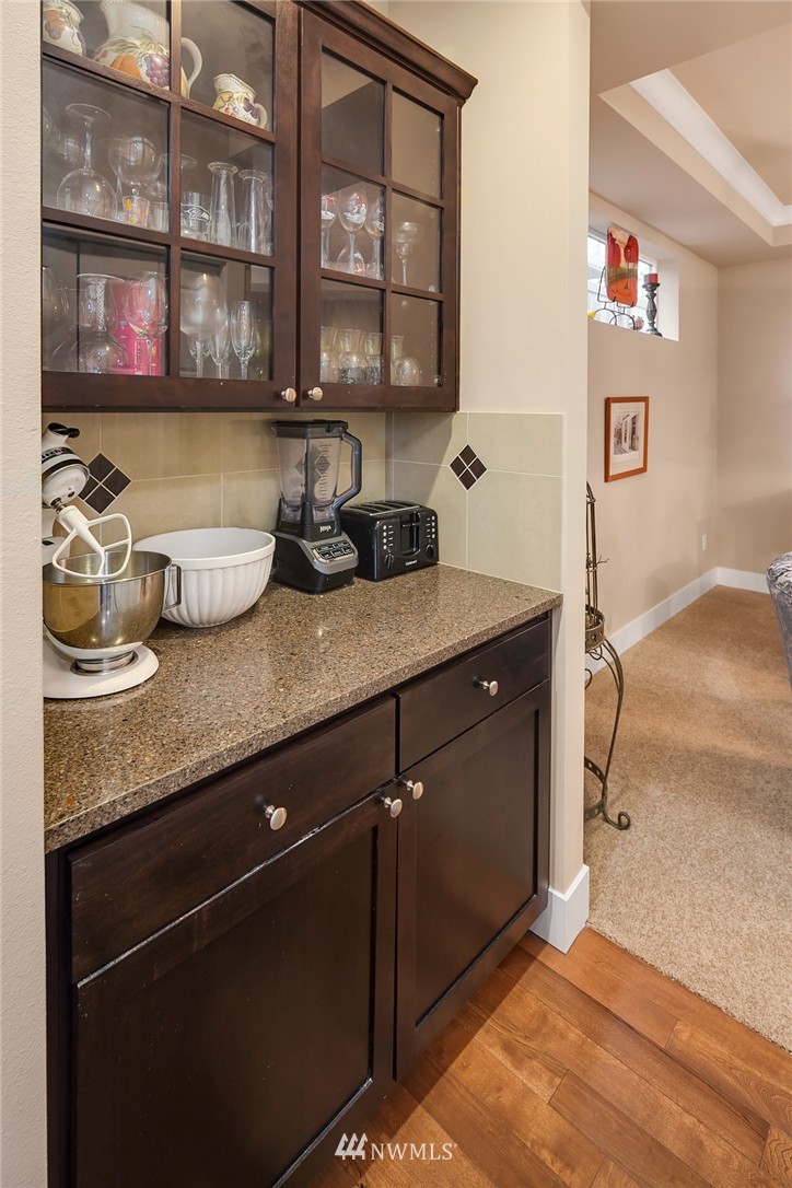 4021 180th Place Southeast Bothell, WA 98012 - Photo 5 of 23 Gallery Image 5