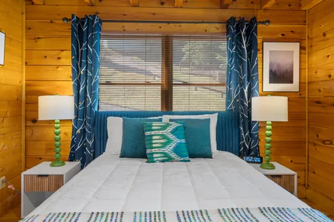 $675,000 | 1105 Autumn Path Way, Sevierville, TN 37862