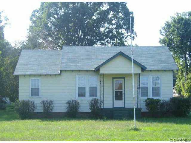 1429 New Market Road Richmond, VA 23231 - Photo 1 of 1 Exterior Front