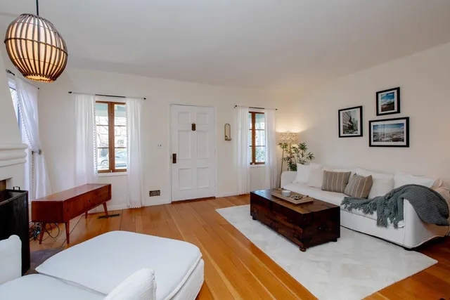 $1,150,000 | 906 Del Mar Avenue, Alameda, CA 94501