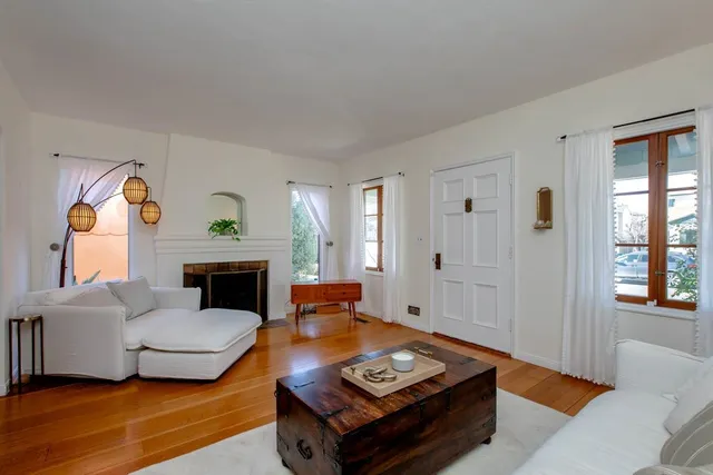 $1,150,000 | 906 Del Mar Avenue, Alameda, CA 94501