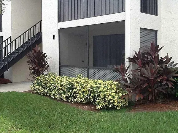 $1,650 | 3380 Crystal Court East, Unit B, Palm Harbor, FL 34685