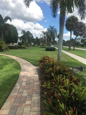 $4,500 | 421 12th Avenue South, Unit A9, Naples, FL 34102