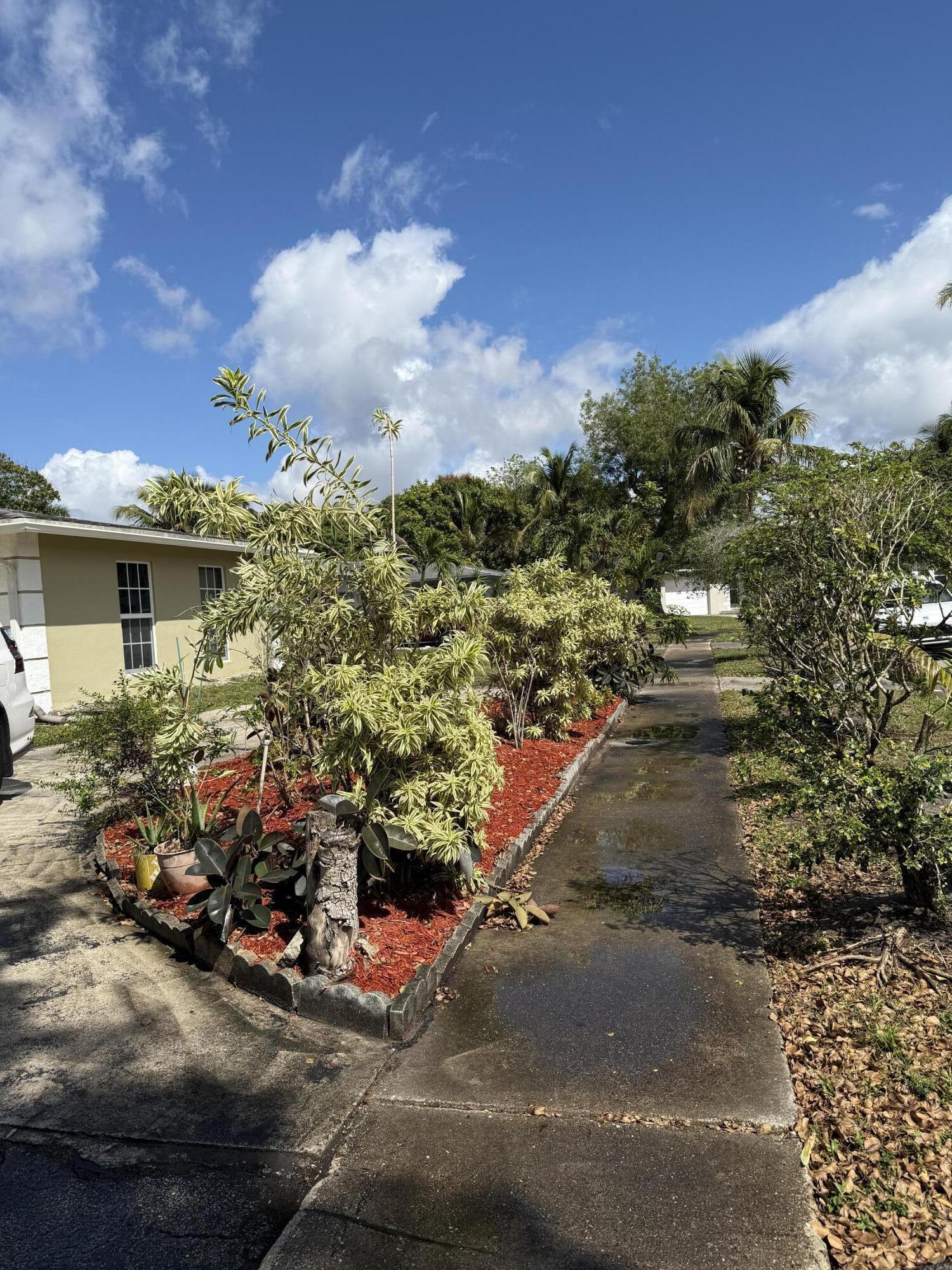 511 Southwest 63rd Terrace Margate, FL 33068 - Photo 15 of 26 IMG_2888