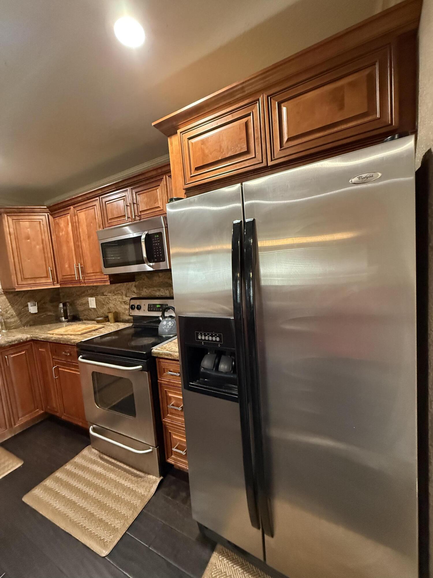 511 Southwest 63rd Terrace Margate, FL 33068 - Photo 3 of 26 IMG_2895