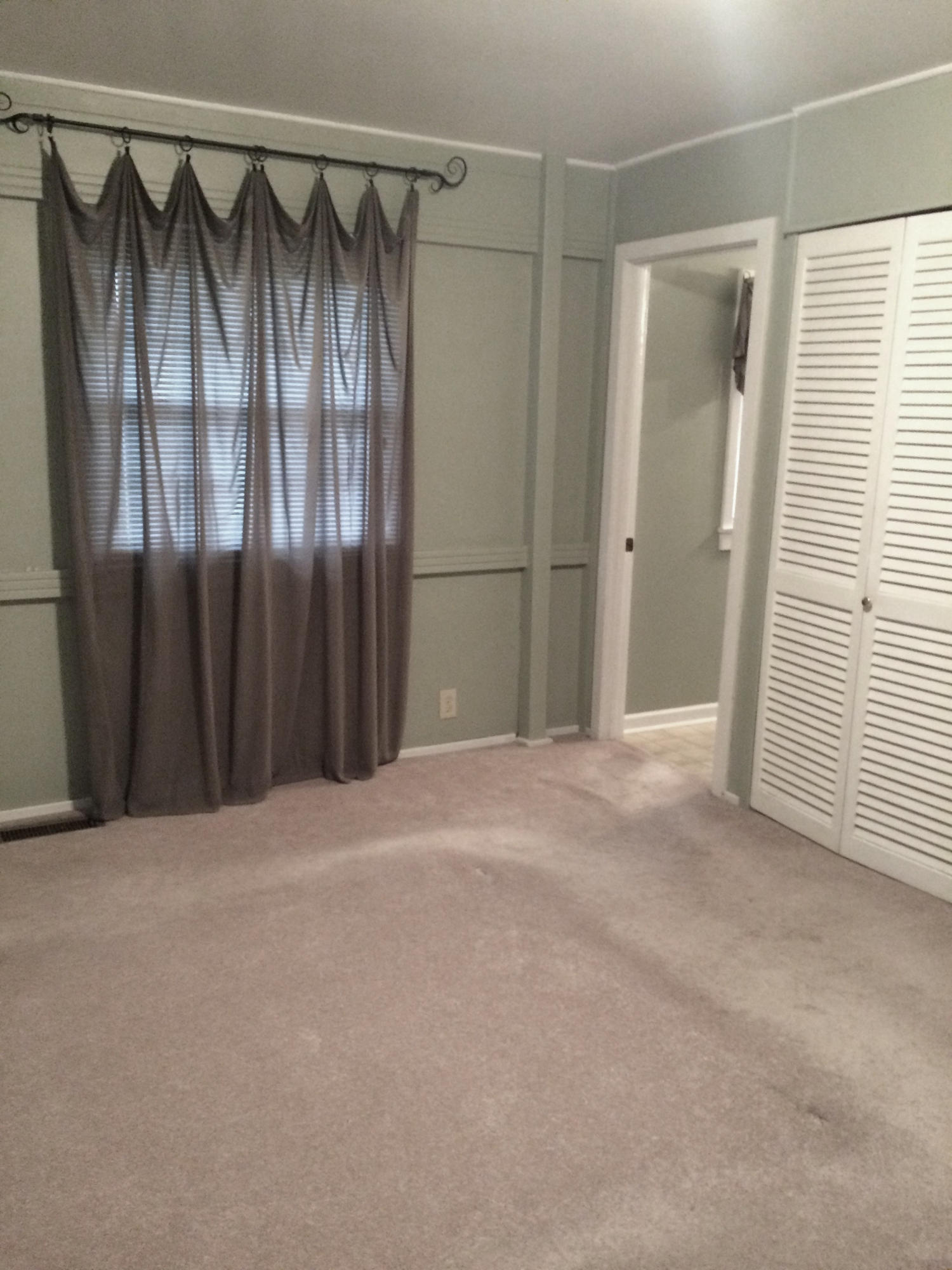 110 Verbena Road Oak Ridge, TN 37830 - Photo 18 of 28 Master Bedroom