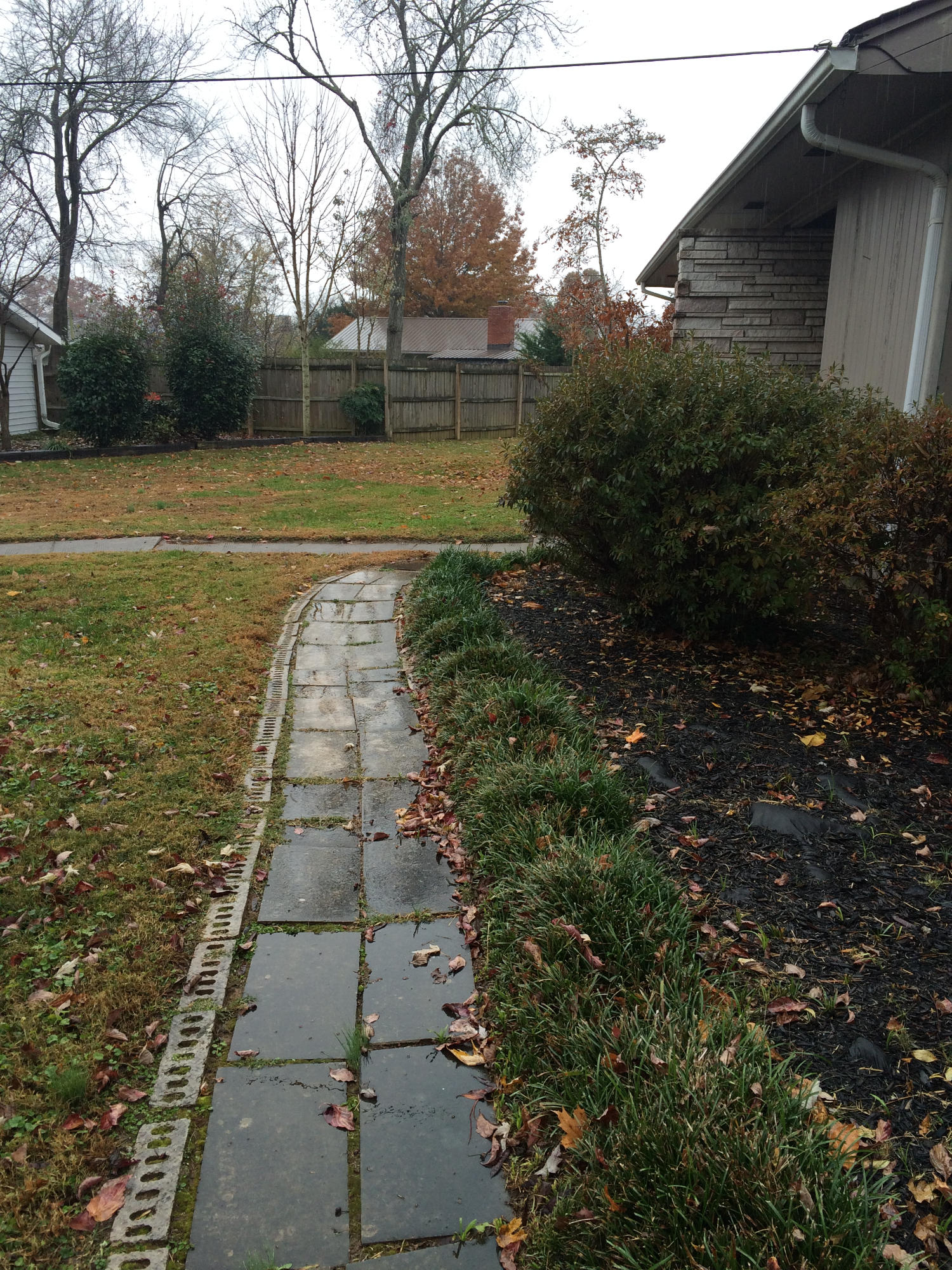 110 Verbena Road Oak Ridge, TN 37830 - Photo 3 of 28 Welcoming sidewalks
