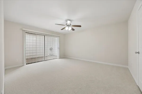 $2,700 | 12625 Memorial Drive, Unit 42, Houston, TX 77024