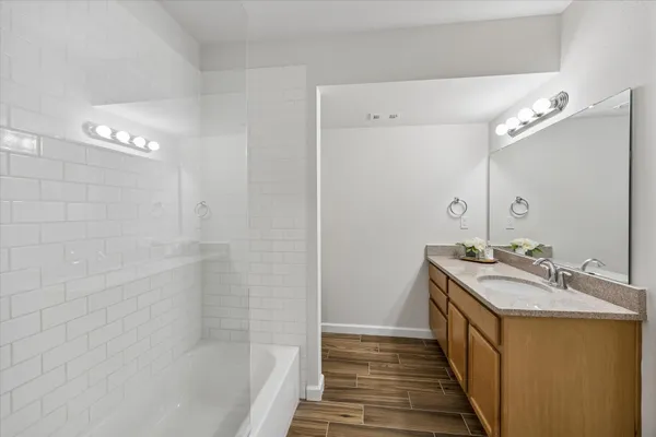 $2,700 | 12625 Memorial Drive, Unit 42, Houston, TX 77024