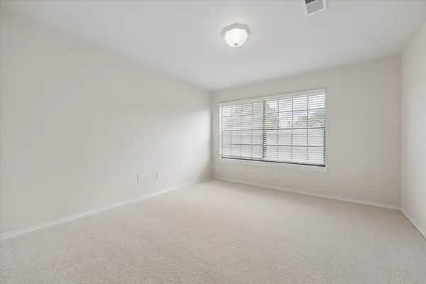 $2,700 | 12625 Memorial Drive, Unit 42, Houston, TX 77024