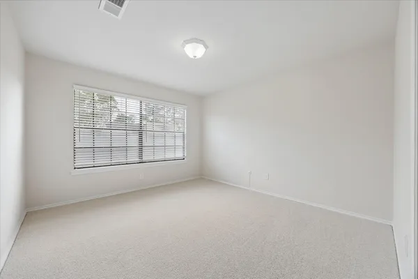 $2,700 | 12625 Memorial Drive, Unit 42, Houston, TX 77024