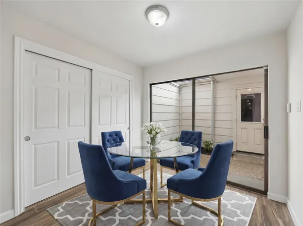 $2,700 | 12625 Memorial Drive, Unit 42, Houston, TX 77024