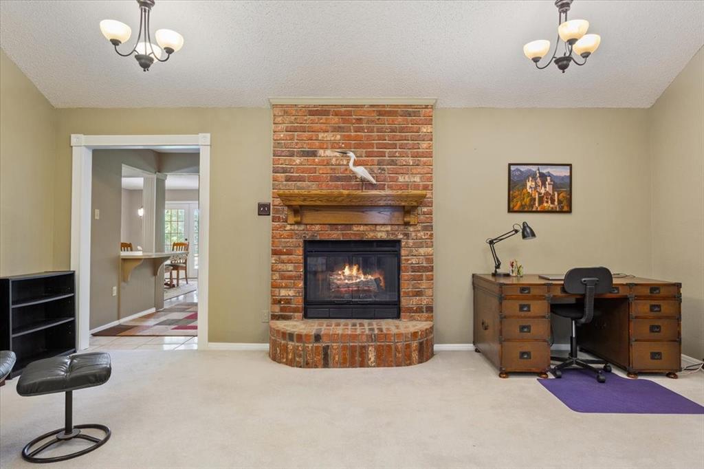 264 Emily Lane Waco, TX 76708 - Photo 7 of 34