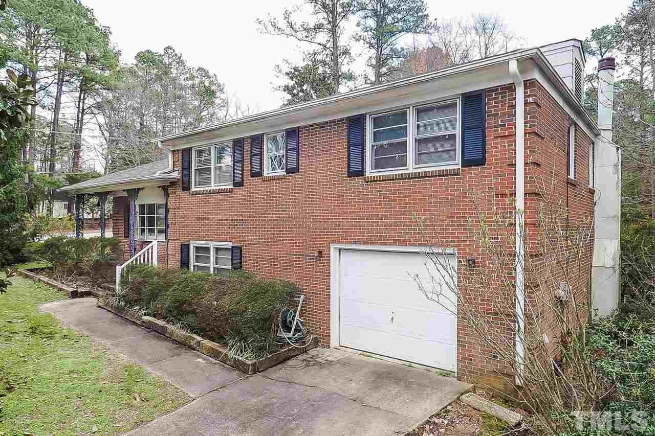 5606 Shadowbrook Drive Raleigh, NC 27612 - Photo 3 of 17 Gallery Image 3