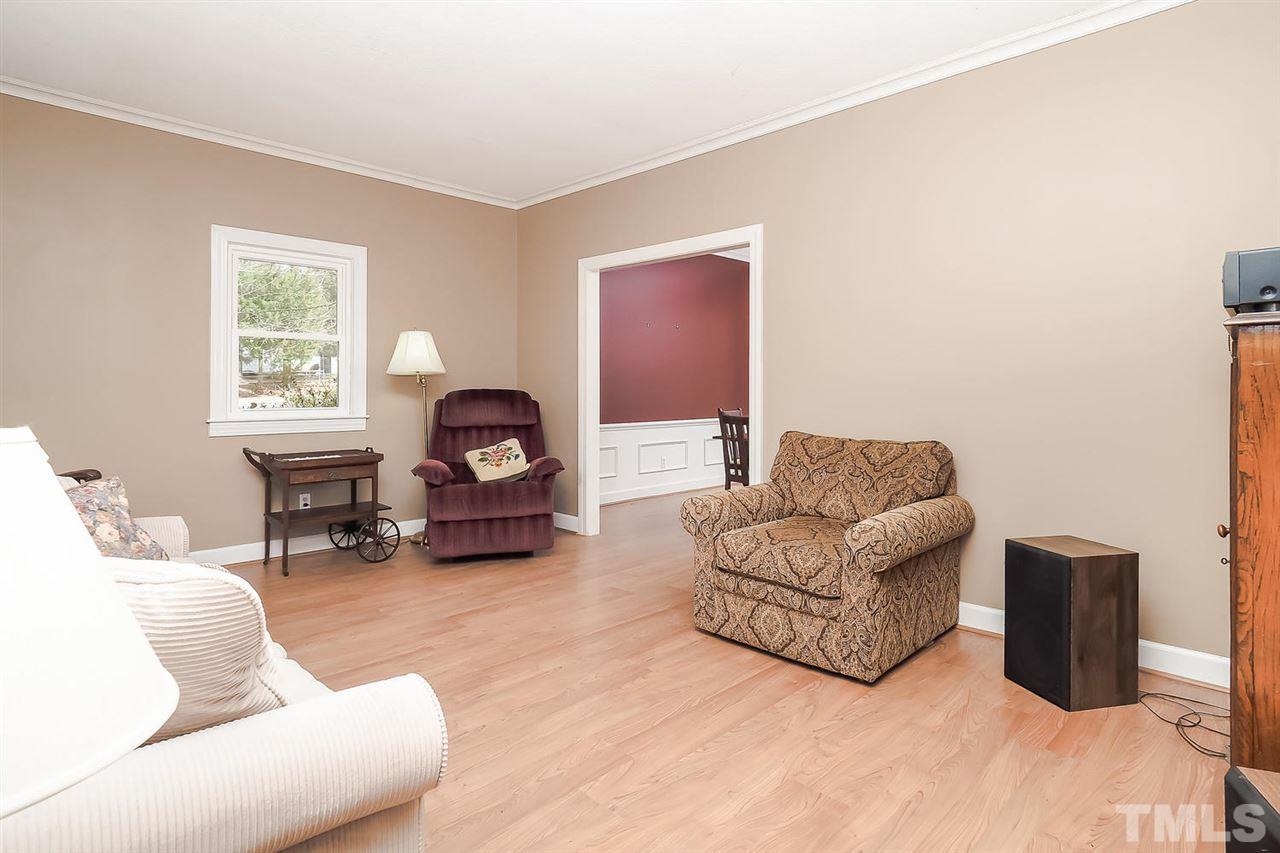 5606 Shadowbrook Drive Raleigh, NC 27612 - Photo 6 of 17 Gallery Image 6