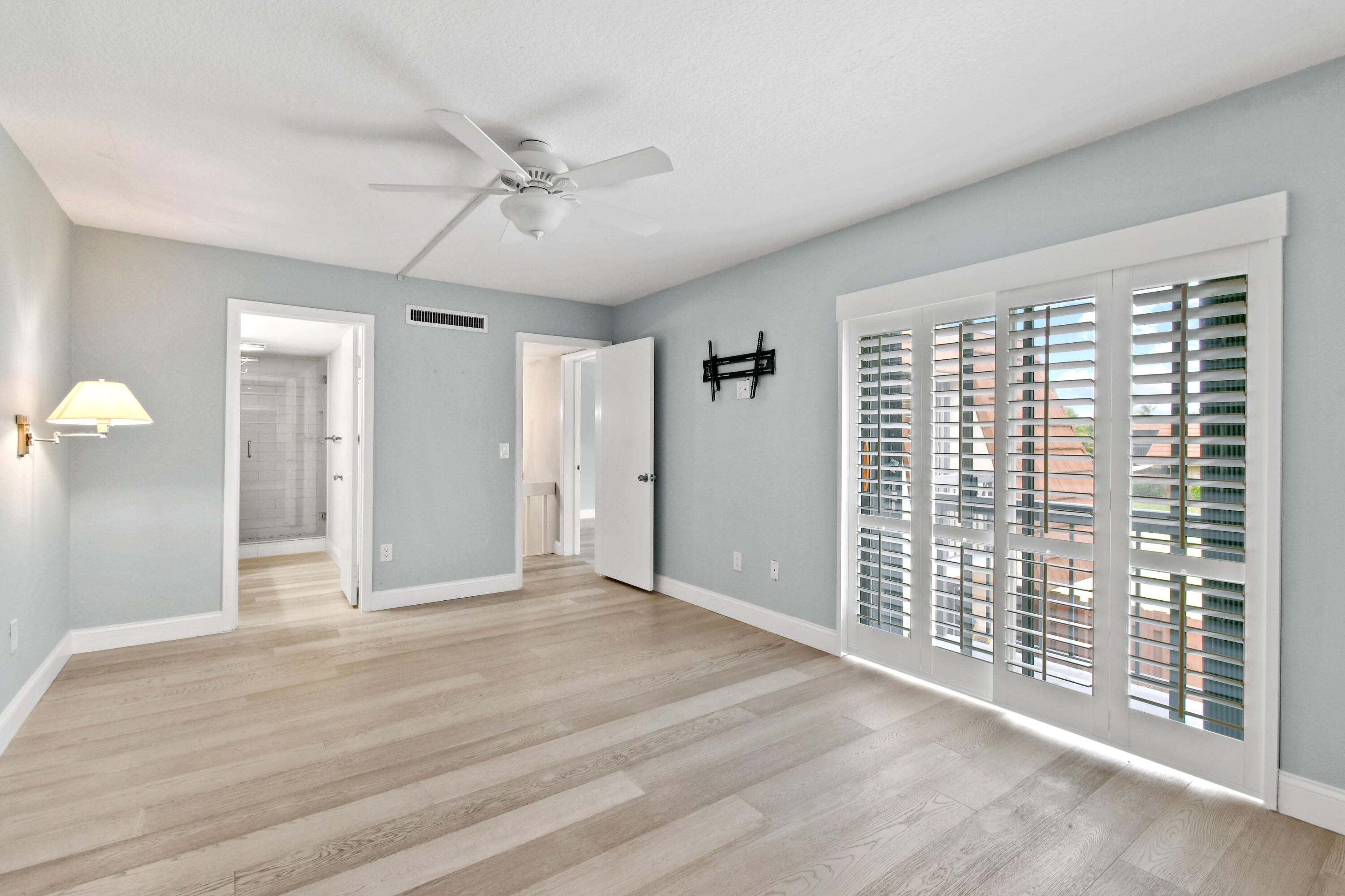 825 Center Street, Unit 6B Jupiter, FL 33458 - Photo 20 of 41 825CenterSt#6B(33)