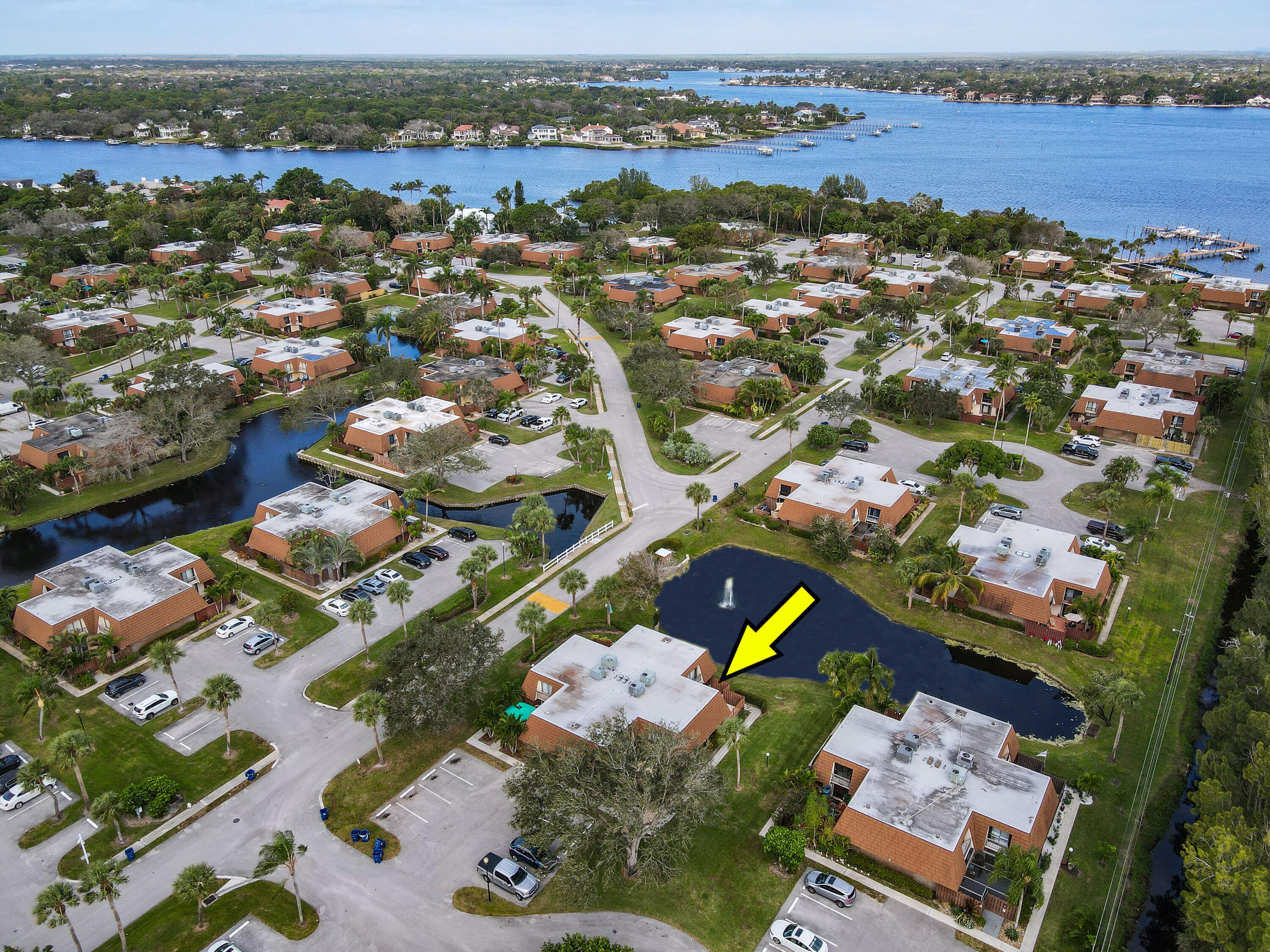 825 Center Street, Unit 6B Jupiter, FL 33458 - Photo 37 of 41 825CenterSt#6BAerials(1)a