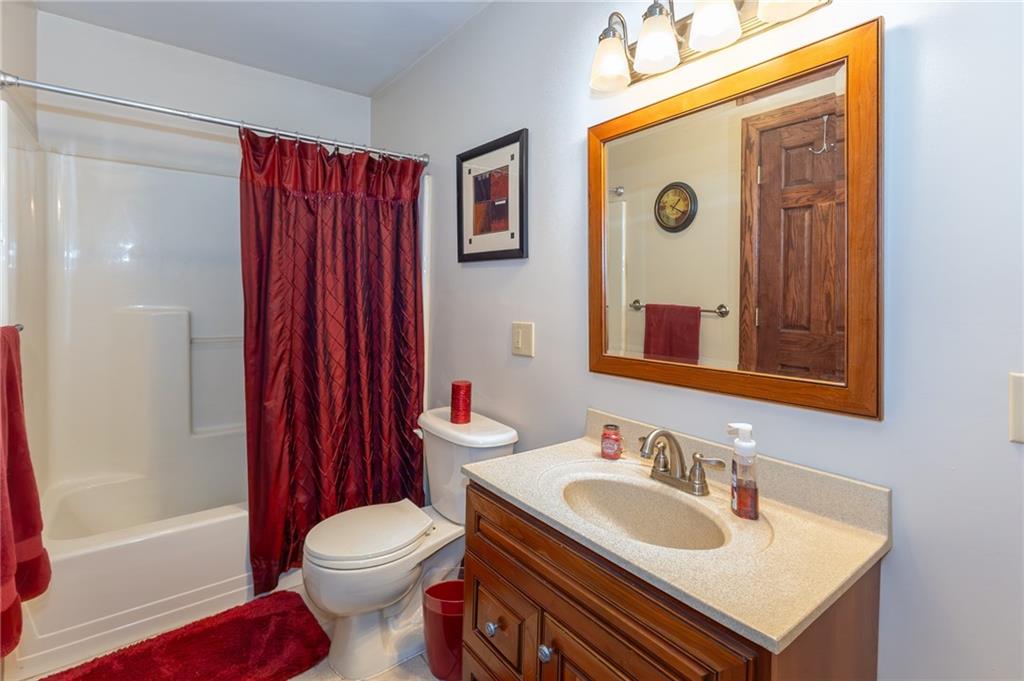 188 Creek Road Grove City, PA 16127 - Photo 20 of 47