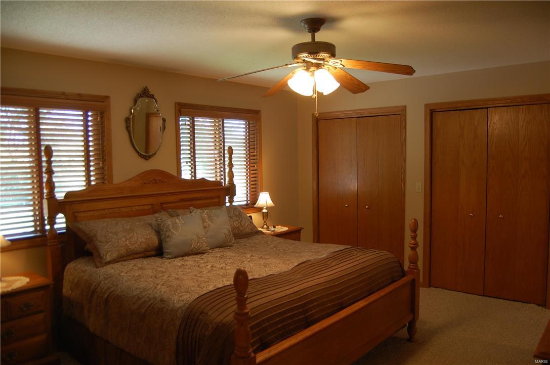 6704 Moro Road Edwardsville, IL 62025 - Photo 13 of 52 Gallery Image 13