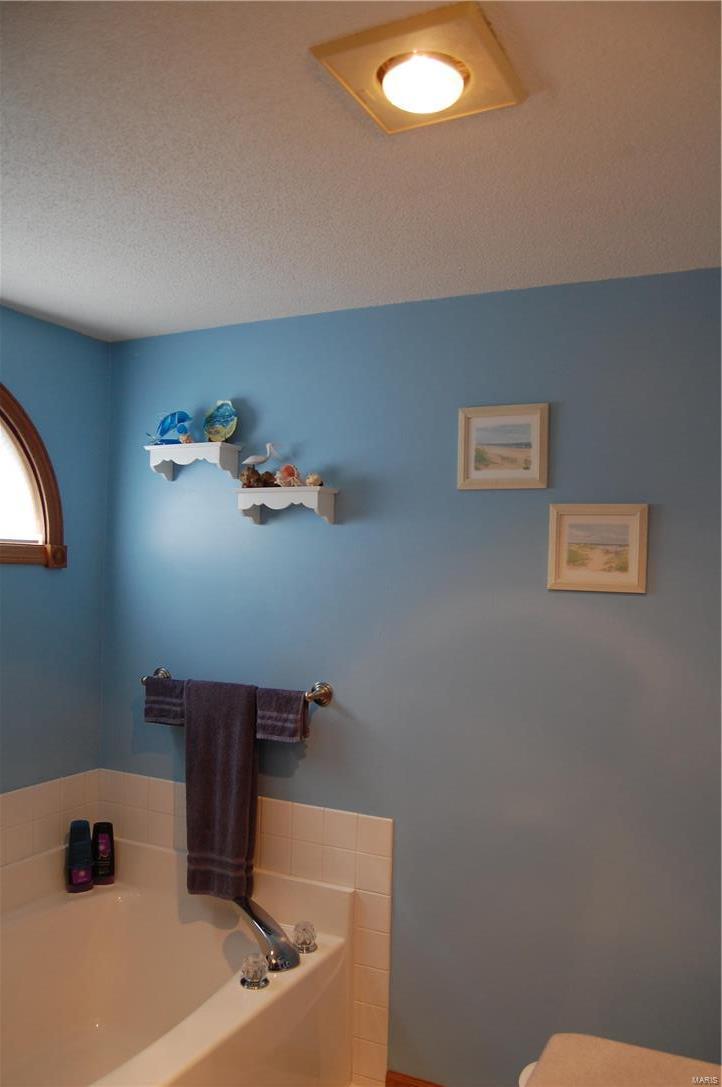 6704 Moro Road Edwardsville, IL 62025 - Photo 15 of 52 Gallery Image 15