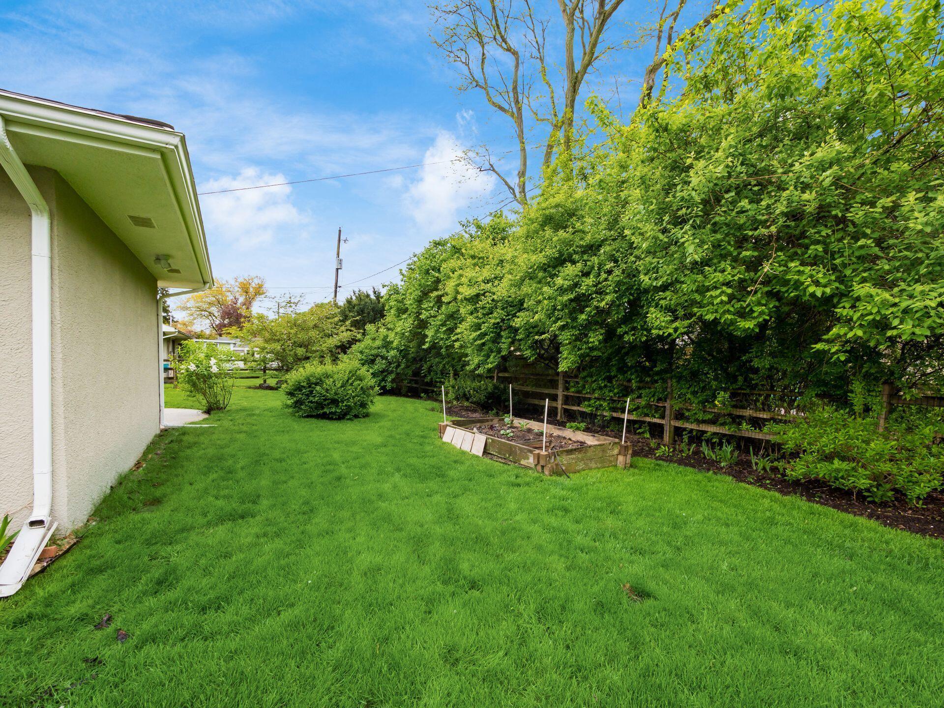 3465 Kirkham Road Columbus, OH 43221 - Photo 38 of 48 Backyard-2
