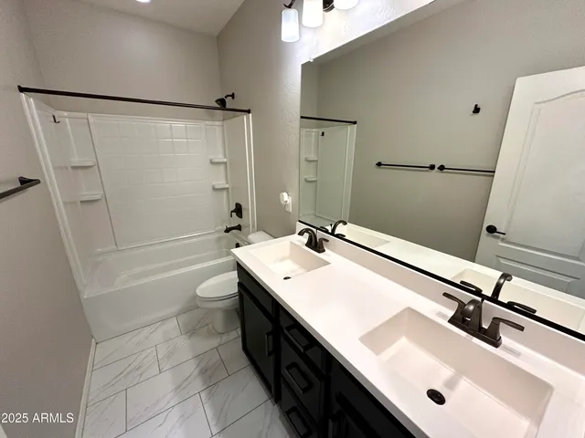 $2,395 | 7724 South 37th Way, Phoenix, AZ 85042