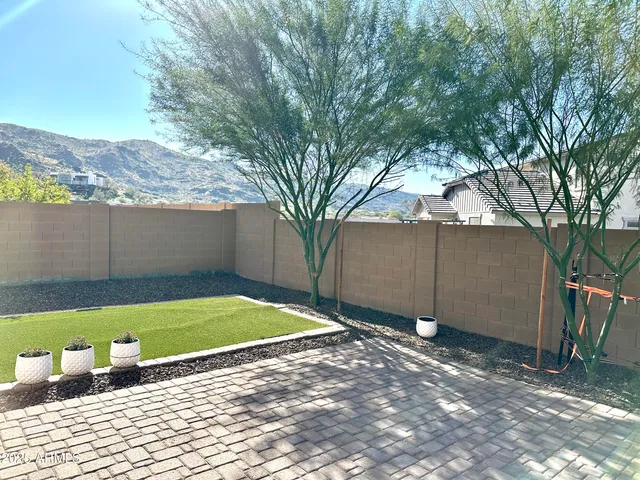 $2,395 | 7724 South 37th Way, Phoenix, AZ 85042