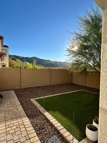 $2,395 | 7724 South 37th Way, Phoenix, AZ 85042