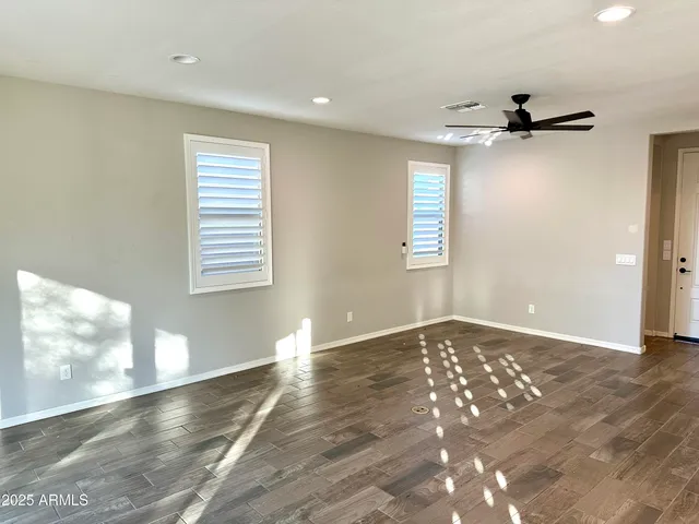 $2,395 | 7724 South 37th Way, Phoenix, AZ 85042