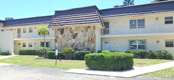 $1,550 | 12003 Poinciana Boulevard, Unit 204, Royal Palm Beach, FL 33411
