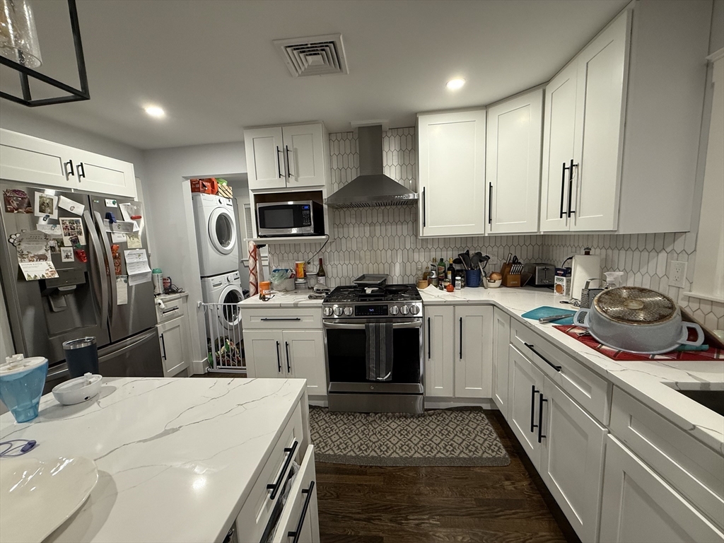 41 Wiltshire Road, Unit 1 Boston, MA 02135 - Photo 4 of 12