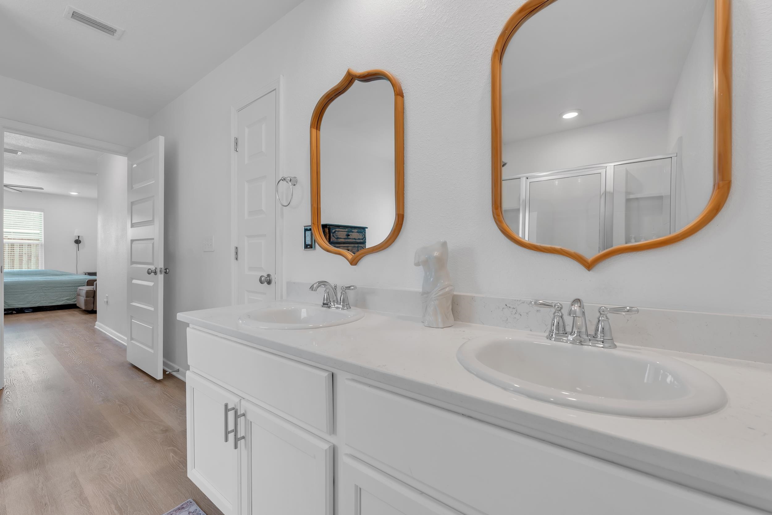 8027 Pickwick Dr. Foley, AL 36535 - Photo 22 of 37 Bathroom
