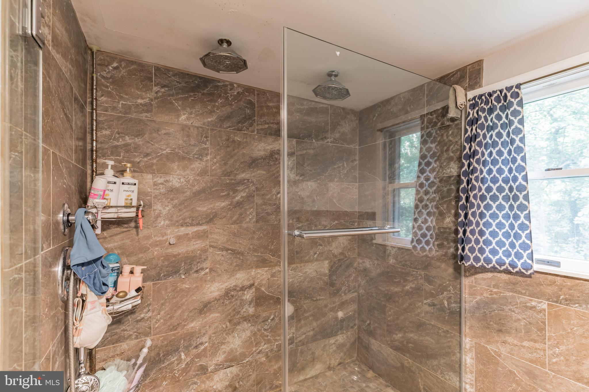 332 Locust Road Glenside, PA 19038 - Photo 13 of 30 Gallery Image 13
